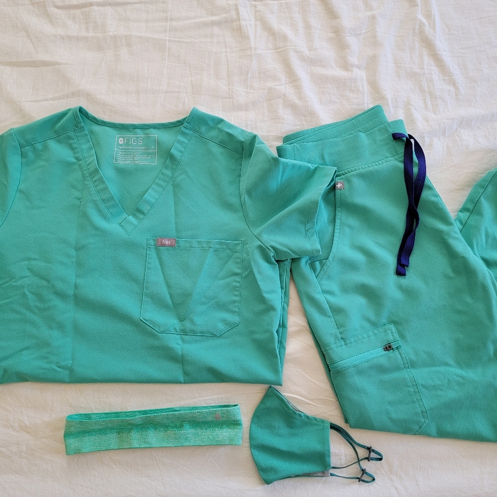 Figs surgical green set bundle Catarina Zamora Size SMALL